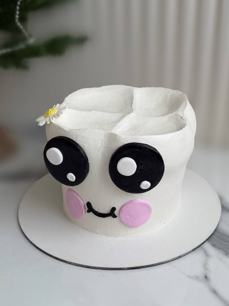 Торт в виде зуба